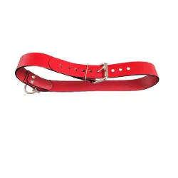 Skórzana obroża zaciskowa z Twoim napisem - czerwona